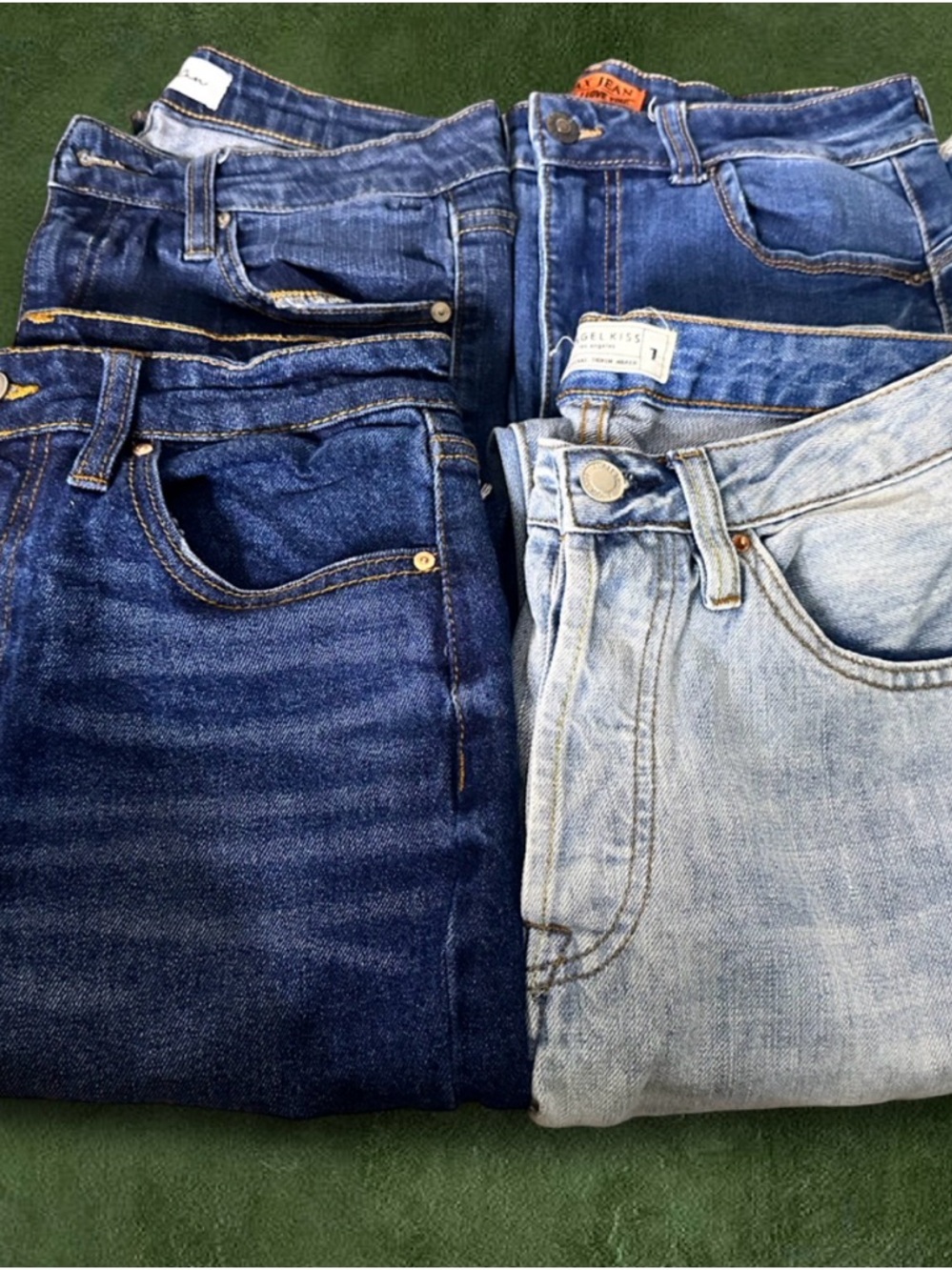 Bundle deal size 7 jeans